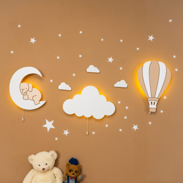 LED-Wandnachtlicht Elefant auf bemaltem Holzmond, handgefertigt - Variantenbild Modell Komplettes Set mit 3 Teilen von Cozy Collections