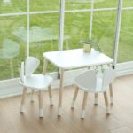 Set Tisch und 2 Stühle mit Hundeohren aus weißem und naturfarbenem Holz | Design Puppy – Bild 3