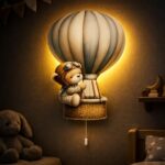 Wandnachtlicht Bär im Heißluftballon | LED Nachtlicht Holz